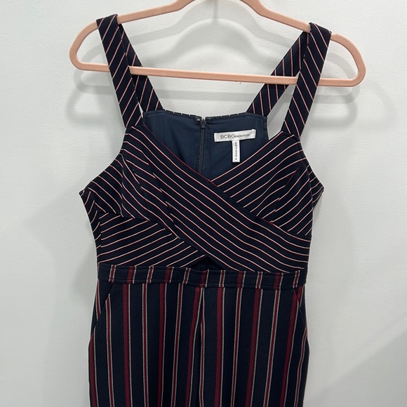 Blue BCBG Romper size 8 with Pockets - Picture 2 of 4